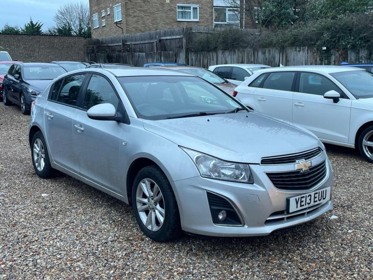 2013 Chevrolet Cruze 1.6 LT 5dr Auto HATCHBACK PETROL Automatic
