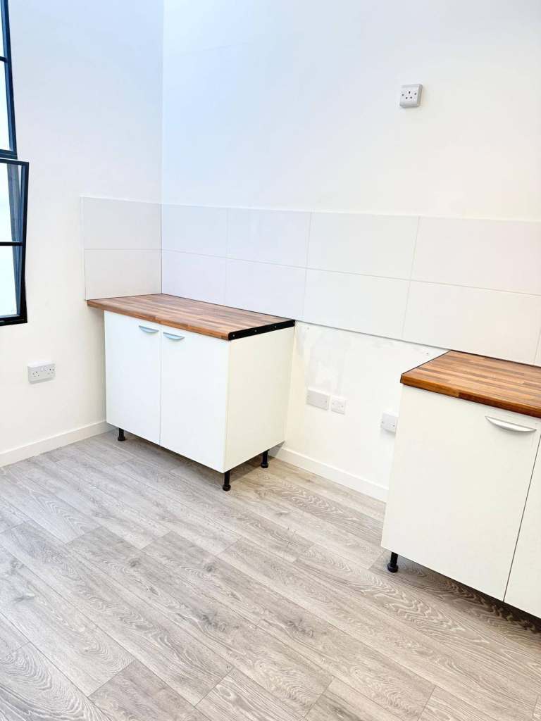 Commercial/Dark Kitchen to Rent in Wembley