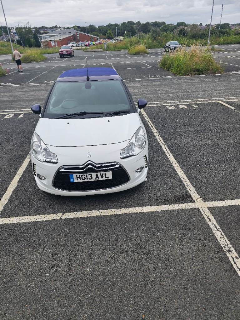 Citroen, DS3, Convertible, 2013, Manual, 1598 (cc), 3 doors