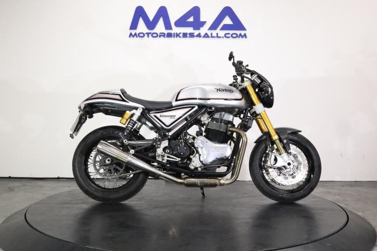 NORTON COMMANDO 961 SP 2024