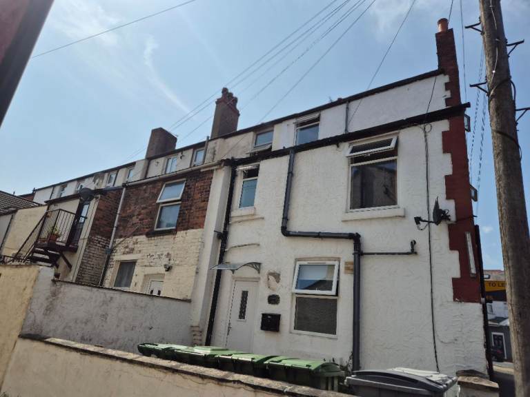 Furnished Room to Rent – Seabank Road, Wallasey CH45 £395.00PCM