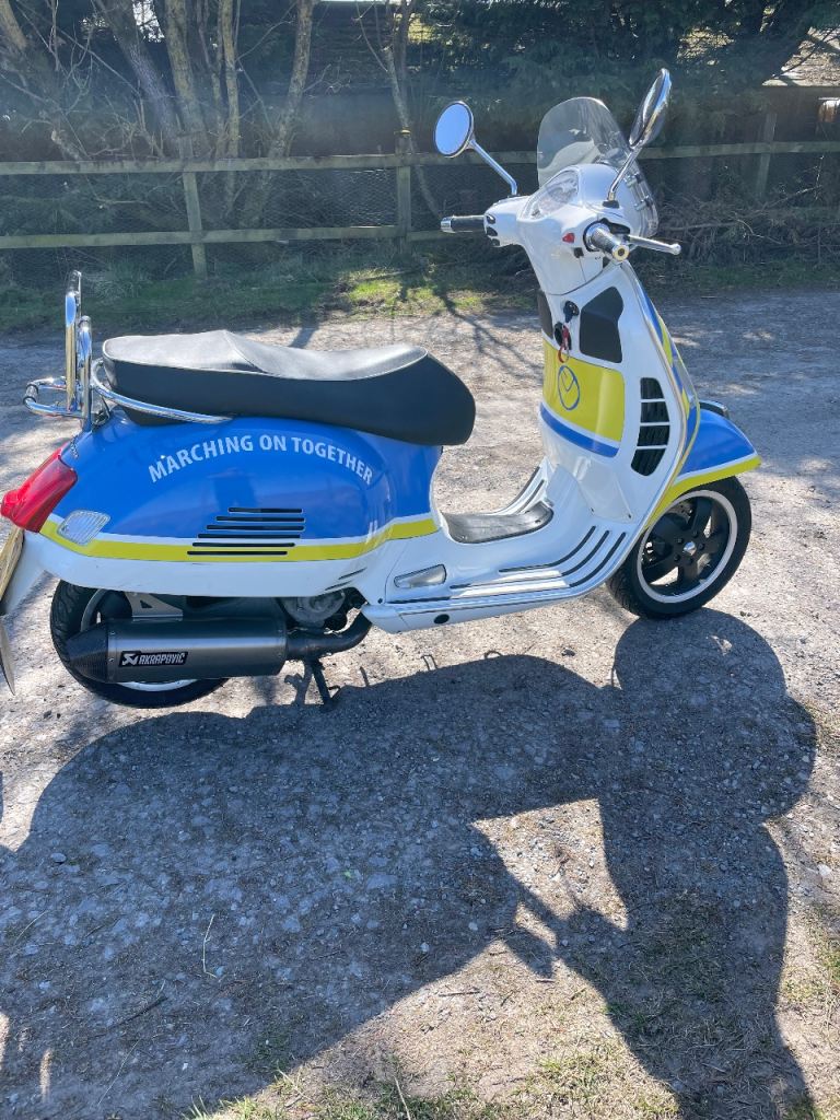 Piaggio 300 scooter in Leeds United wrapped 