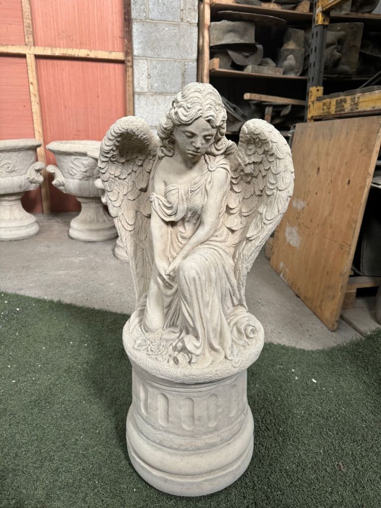 Large highly detailed angel statue 