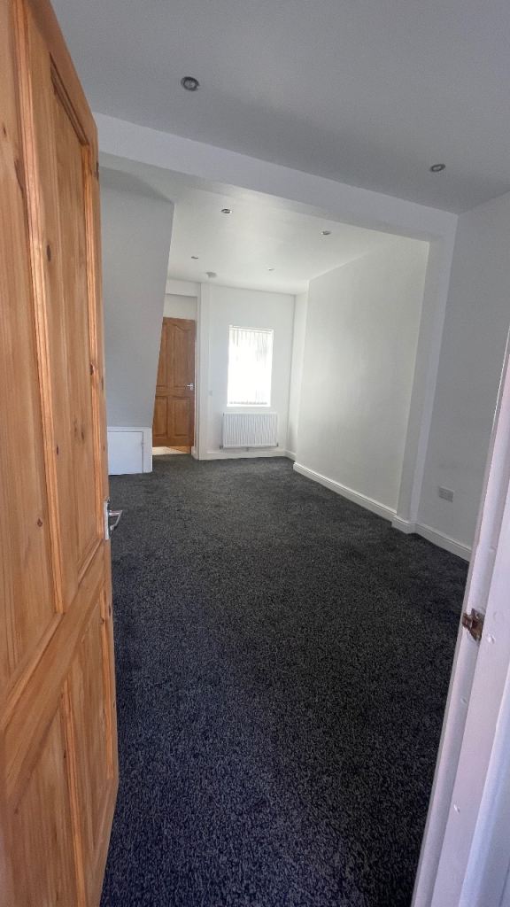 2 bedroom house on Percy Street 