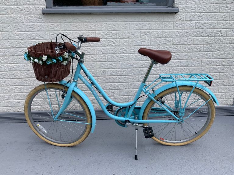Petal Pezzaz 24 Inch Wheel Kids Bike 
