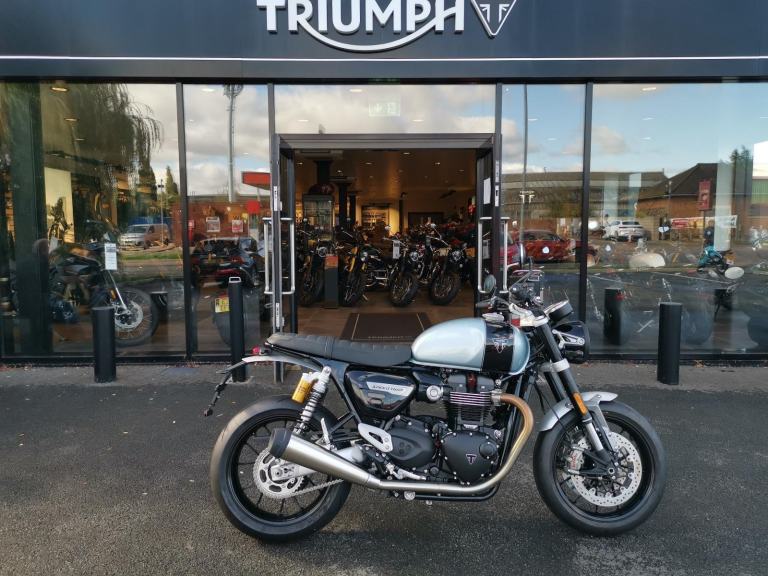Triumph Speed Twin 1200 Breitling Limited Edition with 0 miles