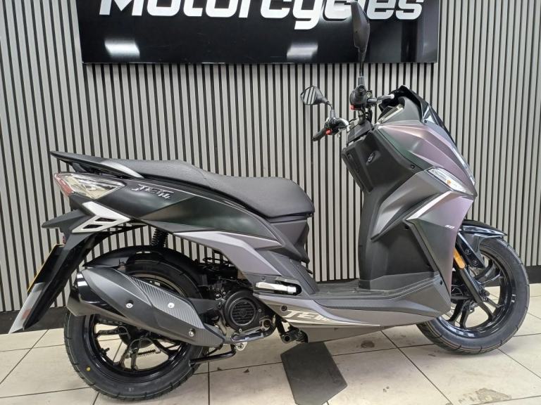 SYM JET 14 50cc Automatic Moped Scooter Learner Legal CBT Friendly Commuter