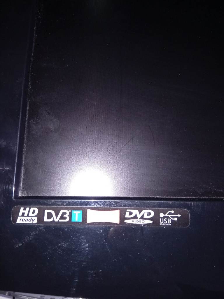 21.6 inch with dvd no remote 