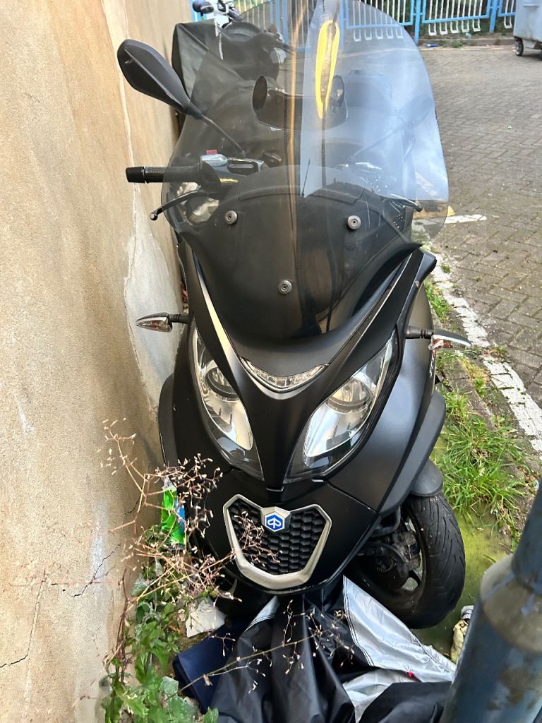 Piaggio, MP3, 2014, 493 (cc)