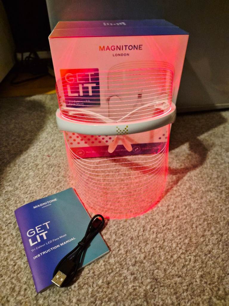 MAGNITONE GetLit Tri Colour LED Face Mask