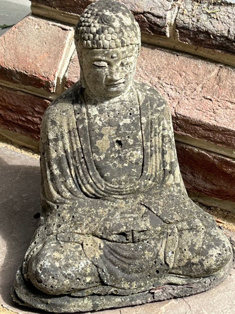Stone / Concrete Meditating Buddha Garden Statue – Weathered Aged Finish – 27cm H