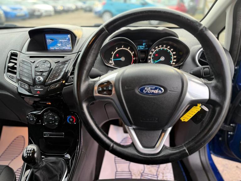 2016 Ford Fiesta 1.0 EcoBoost Zetec 5dr HATCHBACK PETROL Manual