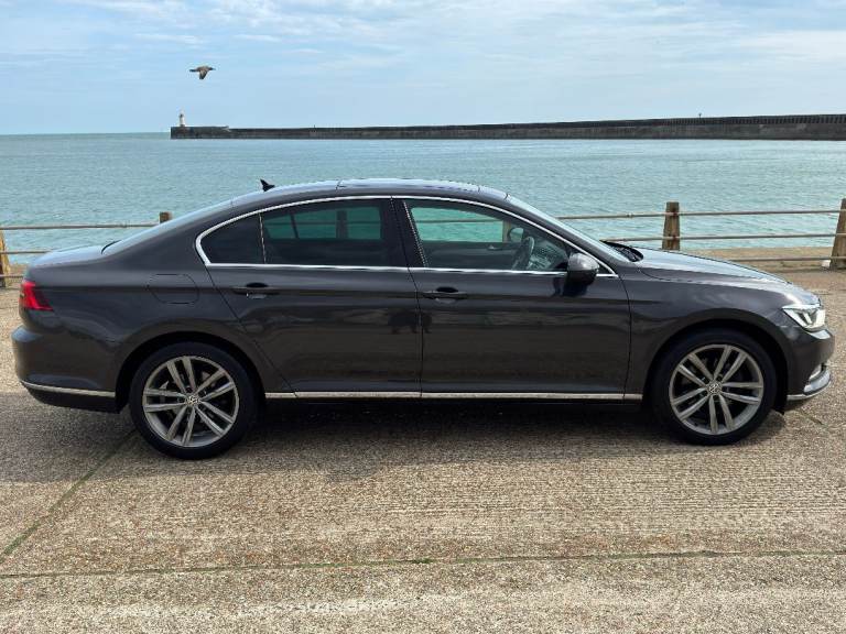 2018 Volkswagen Passat GT - New Years MOT - Full Service History - 2 Keys - ULEZ Compliant