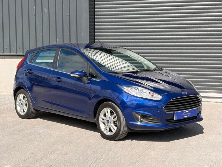 2016 Ford Fiesta 1.25 82 Zetec 5dr HATCHBACK PETROL Manual
