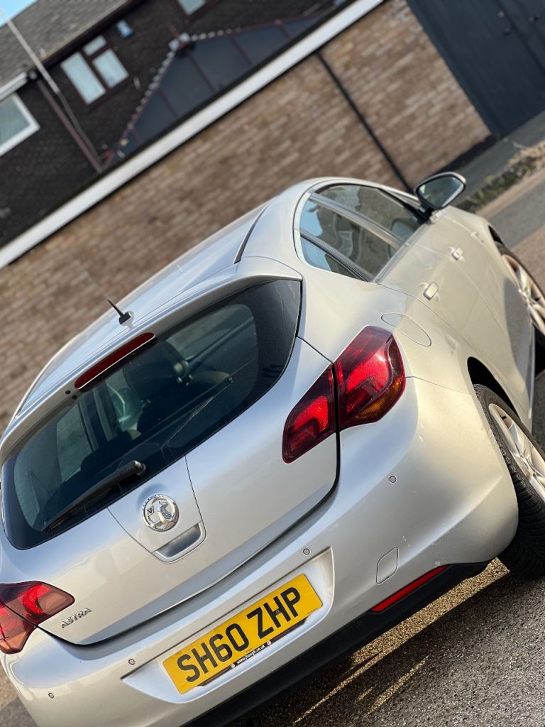 Vauxhall, ASTRA, Hatchback, 2010, Manual, 1398 (cc), 5 doors