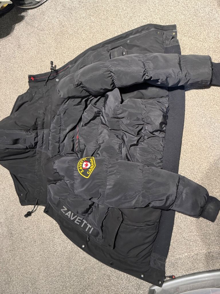 ZAVETTI CANADA Black Puffer Jacket – Good Condition