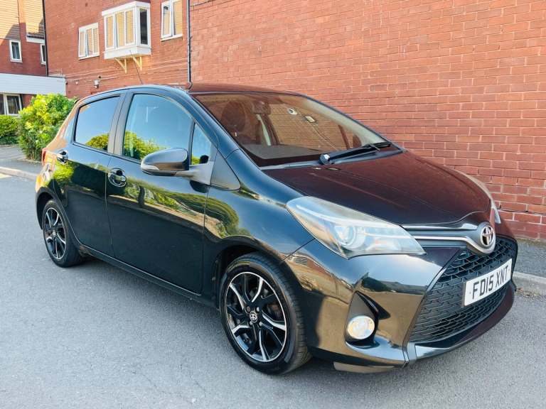 2015 Toyota Yaris 1.33 VVT-i Sport 5dr HATCHBACK Petrol Manual