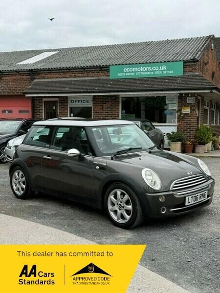MINI Mini COOPER PARK LANE AUTO panroof best colour combination