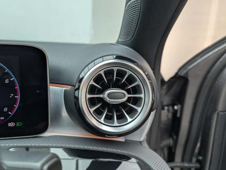 2019 Mercedes-Benz A-Class 2.0 A250 AMG Line (Premium Plus) Hatchback 5dr Petrol 7G-DCT Euro 6 (s...