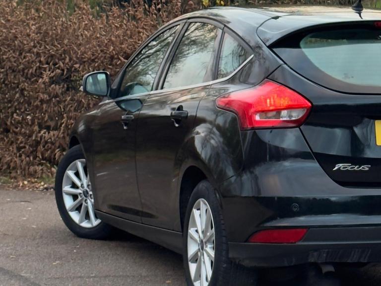 2015 Ford Focus 1.0T EcoBoost Titanium Euro 6 (s/s) 5dr HATCHBACK Petrol Manual