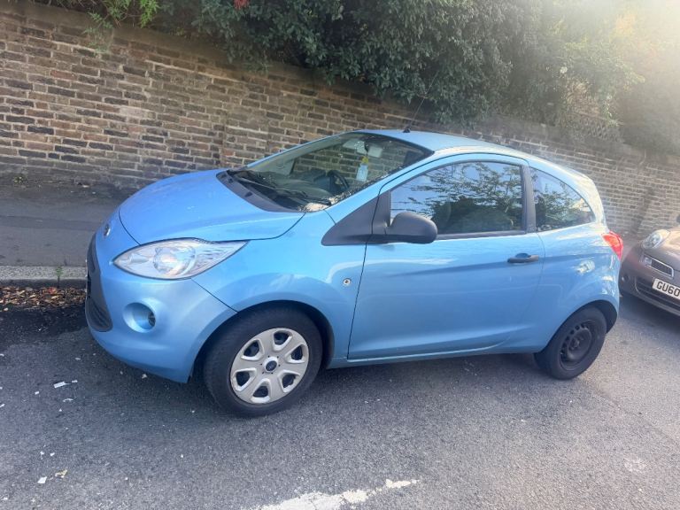 Ford, KA, Hatchback, 2010, Manual, 1242 (cc), 3 doors