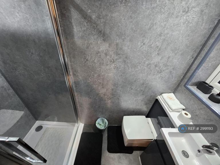 1 bedroom in Holburn Park, Stockton-On-Tees, TS19 (#2991193)