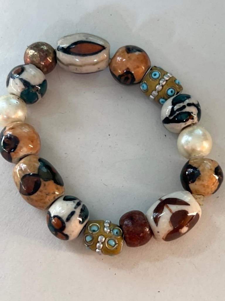 Unique Multicoloured Ceramic Bead Bracelet – Good Condition