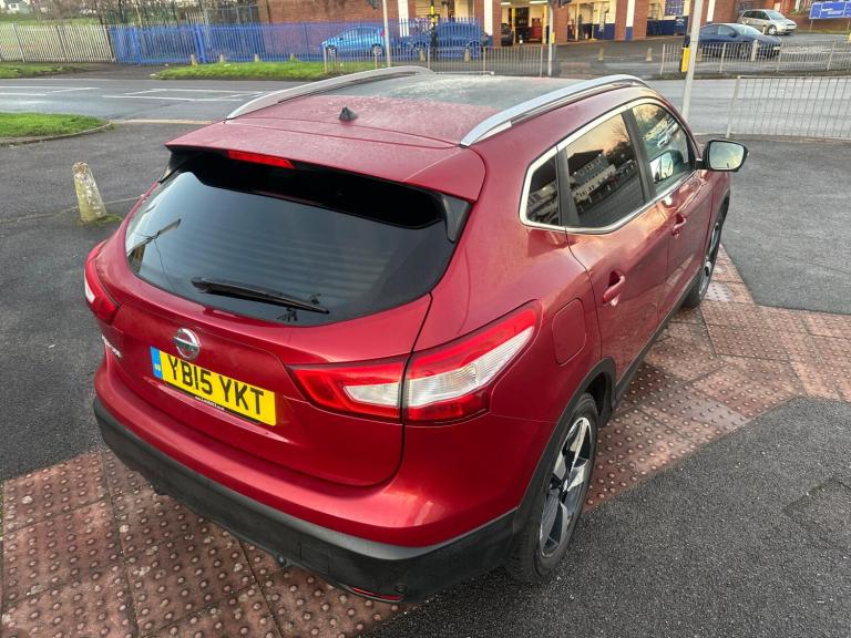 2015 Nissan Qashqai 1.2 DiG-T N-Tec+ 5dr HATCHBACK PETROL Manual