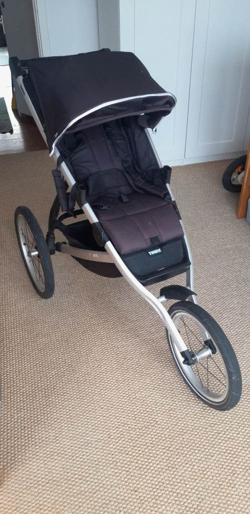 Thule glide II running pram