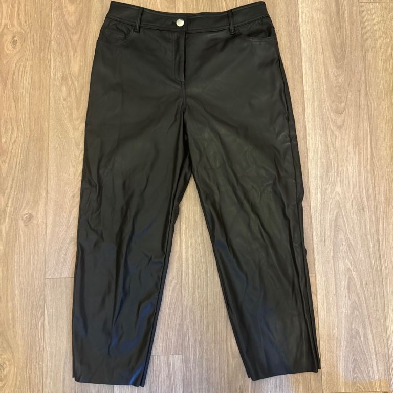 Women New look petite Black faux leather pants - UK 14