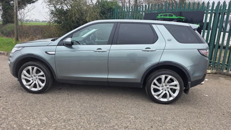 2015 Land Rover Discovery Sport 2.0 TD4 HSE Luxury SUV 5dr Diesel Manual 4WD