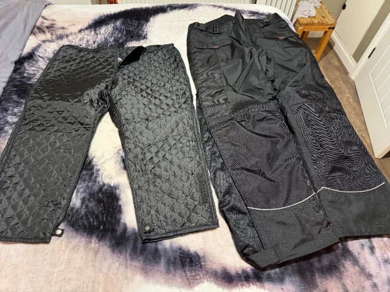 Crane Motorcycle textile waterproof suit, Jacket Large, trousers medium 