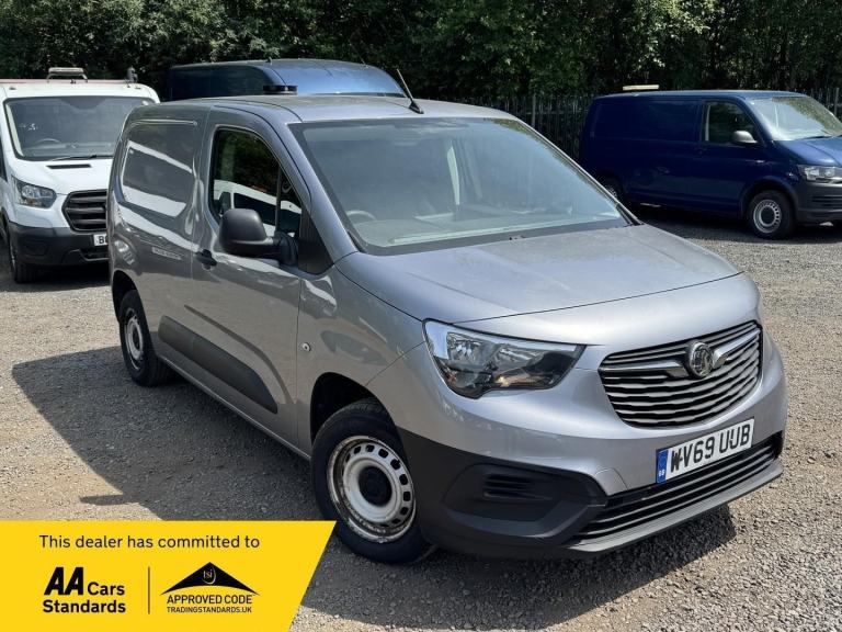 VAUXHALL COMBO 1.5 Turbo D 2000 Edition Grey Manual Diesel 2019