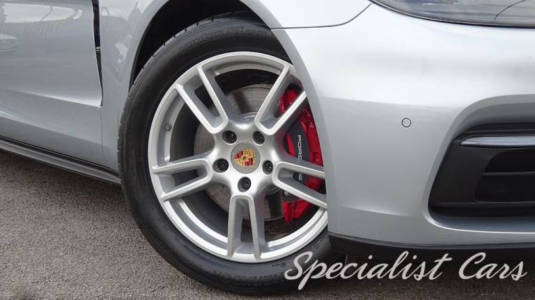 2017 Porsche Panamera 3.0 V6 4 Saloon 5dr Petrol PDK 4WD Euro 6 (s/s) (330 ps) Hatchback Petrol A...