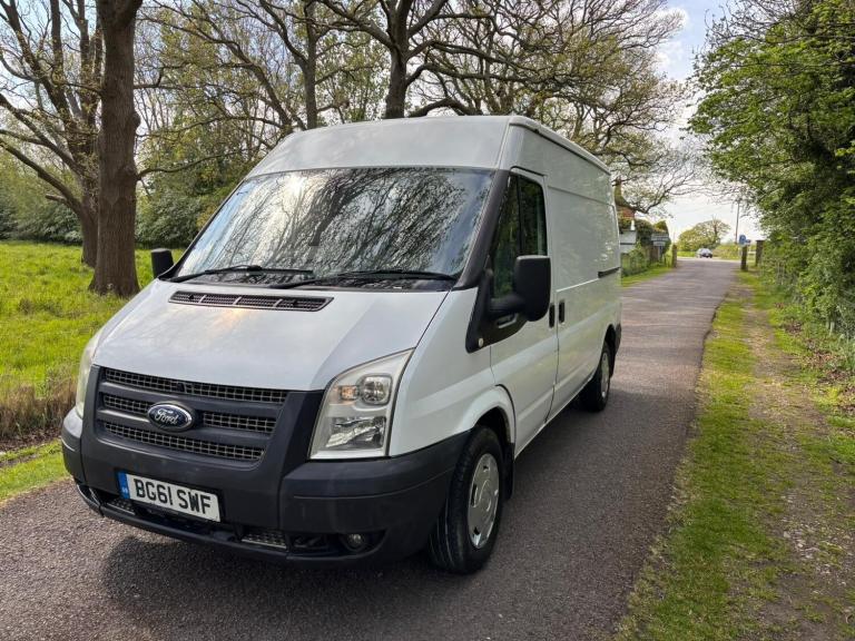 2011 Ford Transit Medium Roof Van TDCi 100ps PANEL VAN Diesel Manual