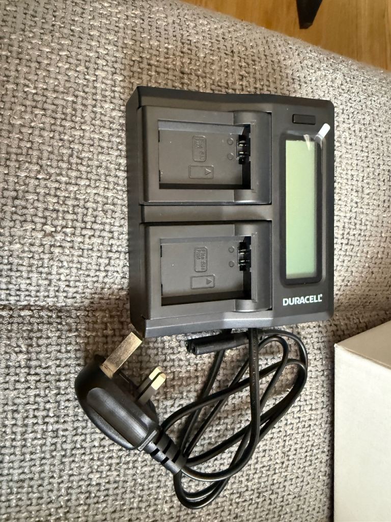 Duracell  battery chargers for Sony NP-FW50 batteries 