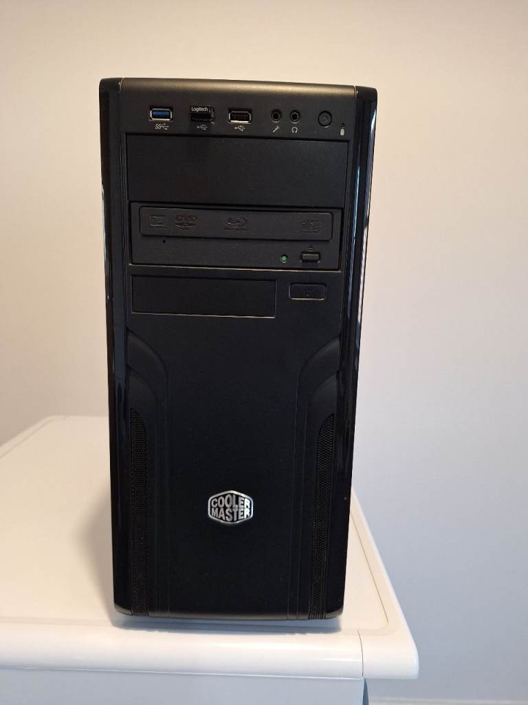 Intel i5 4690K Mid-Tower PC for sale