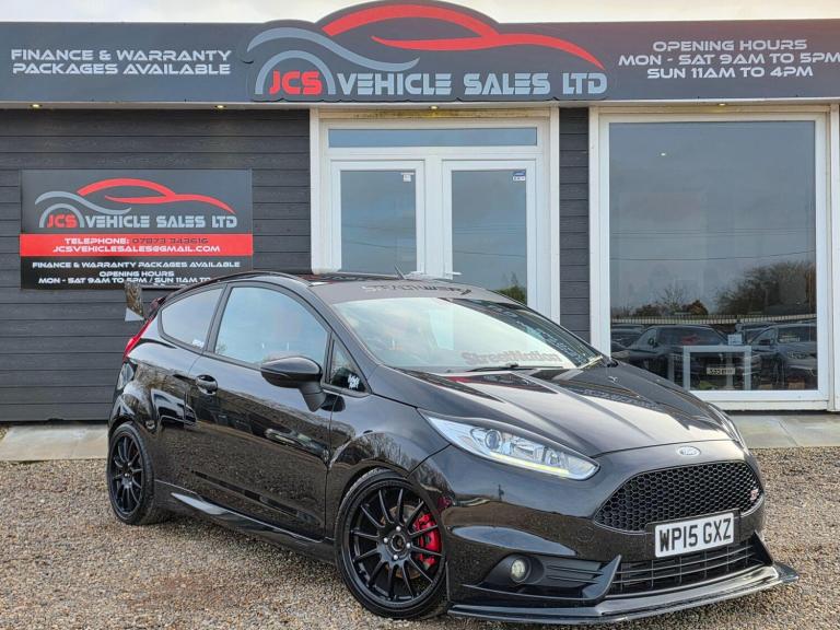 2015 Ford Fiesta 1.6T EcoBoost ST-3 Euro 6 3dr HATCHBACK Petrol Manual