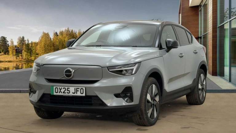 2025 Volvo EC40 Twin Motor 82kWh Plus SUV 5dr Electric Auto AWD (408 ps) ESTATE Electric Automatic