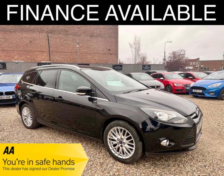 2012 Ford Focus 1.6 Zetec 5dr ESTATE PETROL Manual