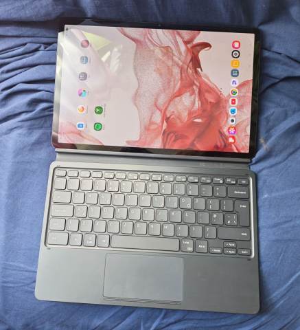 Samsung Galaxy Tab S8+ 256GB with Official Keyboard Case, £350.00