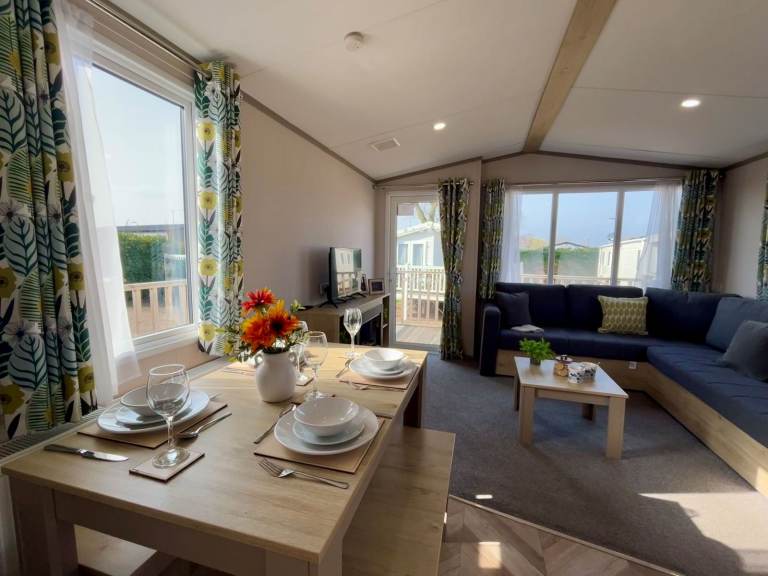 Pre-Owned 2022 Victory Baywood 38x12 – 2 Bedroom Holiday Home WR11 8UN