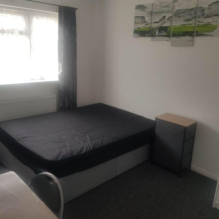 Double Room £650