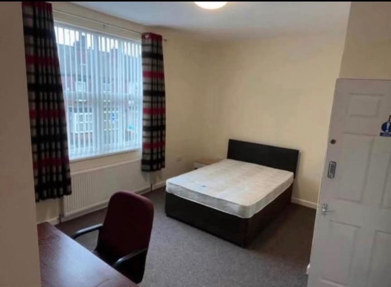 Double room in shared house 