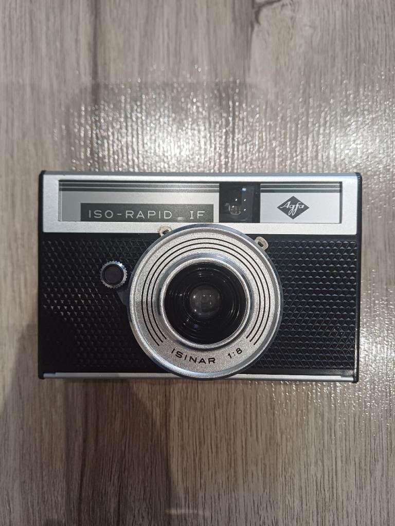Vintage Agfa ISO-Rapid IF Camera with Isinar 1:8 Lens and Case