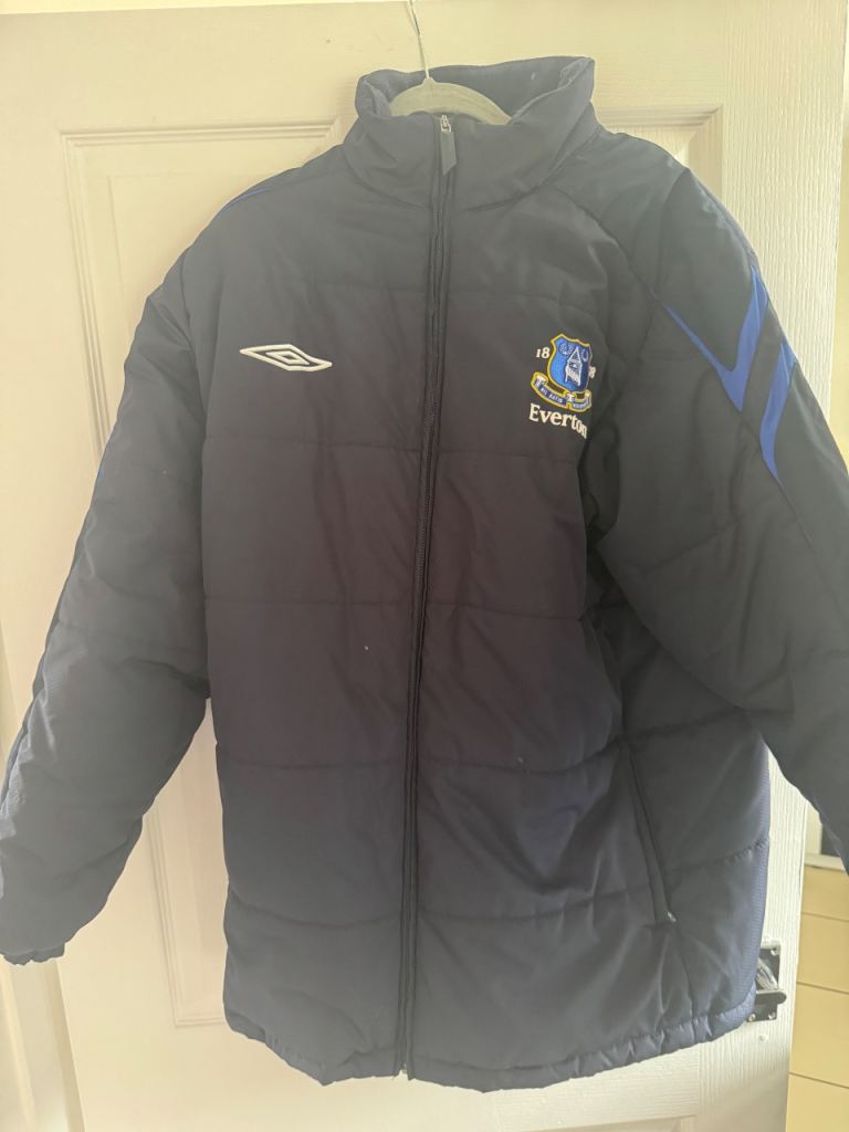 Vintage Umbro Everton Football Club Padded Jacket - Black, Size L