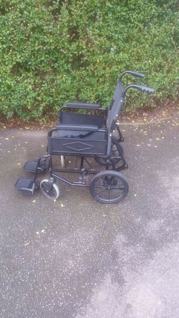 R Healthcare Transit Wheelchair 18"x17"