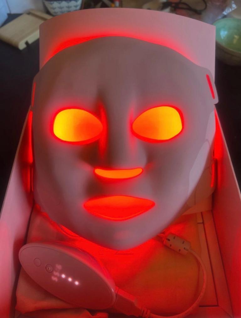 MZ Skin LightMax Supercharged LED Mask 2.0 RRP £750 Brand New Never Been Used