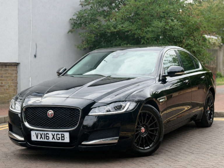 2016 Jaguar XF 2.0d Prestige Saloon 4dr Diesel Auto Euro 6 (s/s) (163 ps)