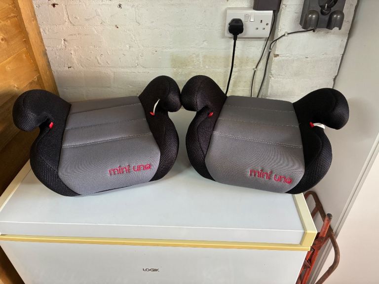 Child’s Car Booster Seat
